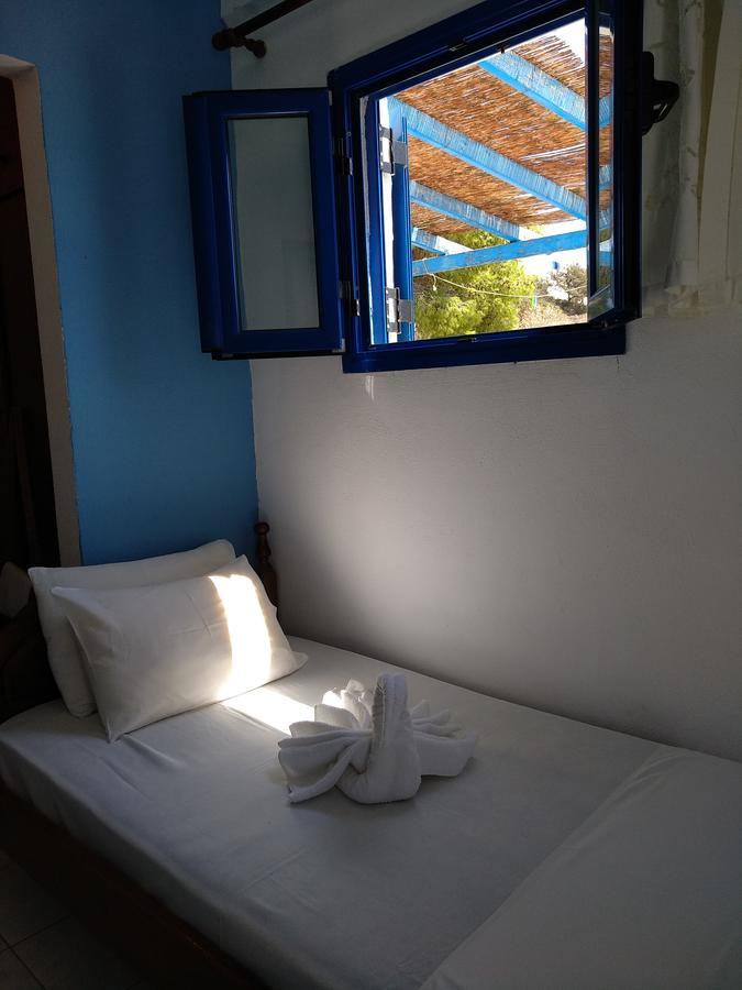 Pirgari Rooms Sikinos Alopronia Экстерьер фото